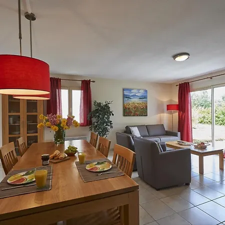 Bungalow 4 Pers. Semi-detached Villa